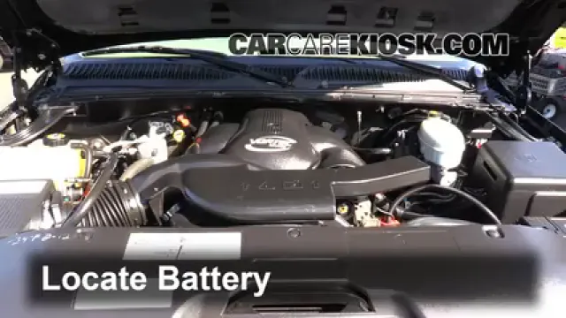 2003 GMC Sierra Denali 6.0L V8 Battery Jumpstart